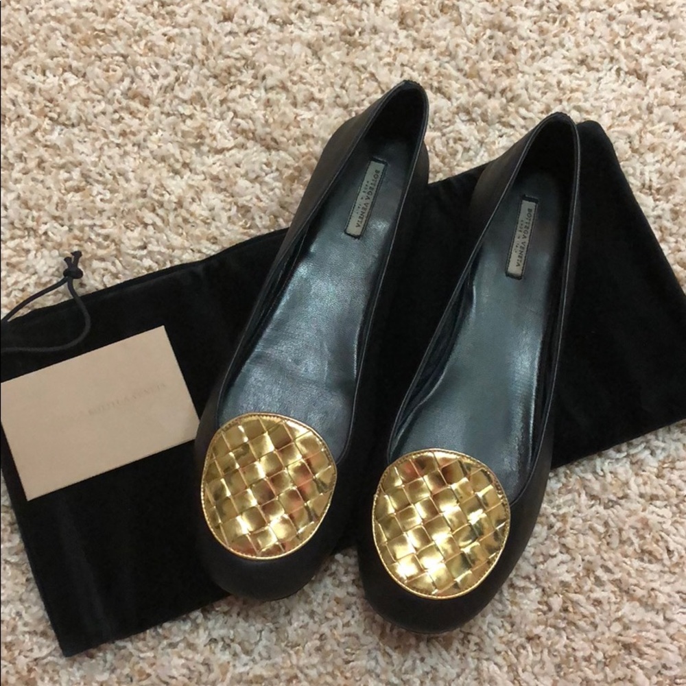 Bottega Veneta brand new flats